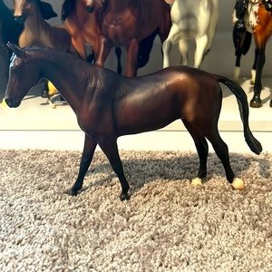 Breyer Classic Pippa Funnell's Primmore's Pride with Book #1713